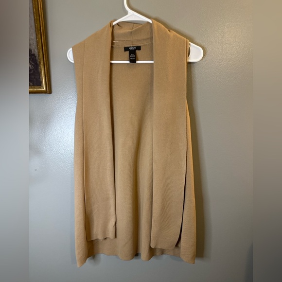 Alfani Petite S Camel Sweater Vest Cardigan Neutral Minimalist Layering - Picture 3 of 6
